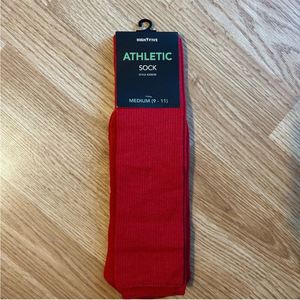 New High5five athletic soccer socks size Medium (9-11) red soccer sports